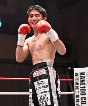 岡村　龍也（東京拳闘会）